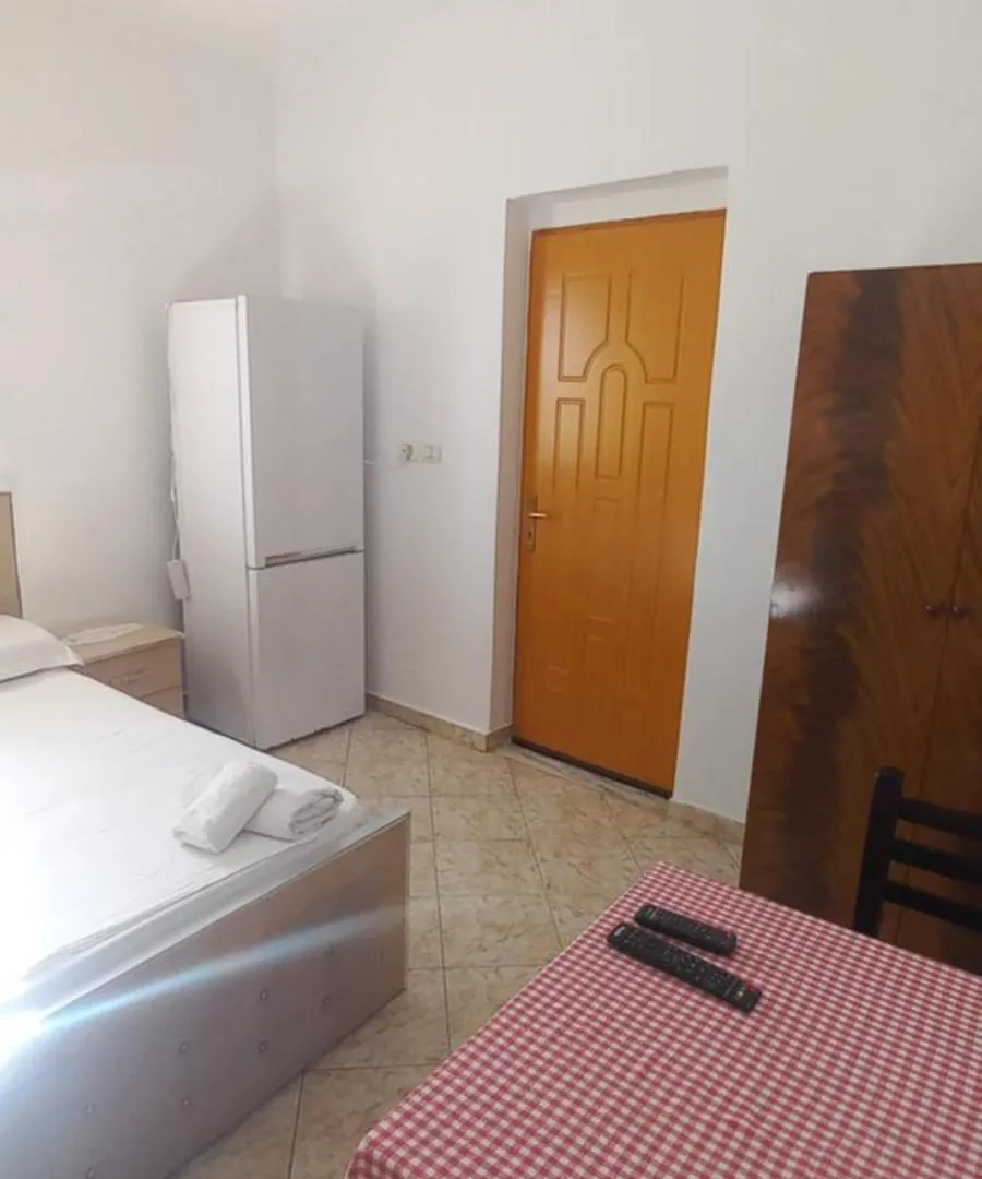 Vila Vladmir Sela Ksamil 0*,  Albania